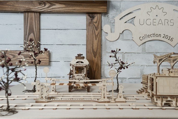 Конструктор 3D-пазл Ugears - Переезд (с рельсами) - 70014